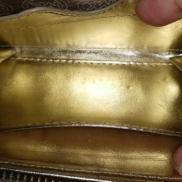 💛Michael Kors Small Ladies Wristlet - Picture 7 of 11